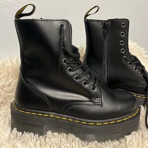 NEW Dr. Martens Jadon Black Sz 5M